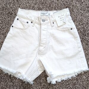 Abercrombie And Fitch The Dad Short Women's Denim High Rise Size 23 NEW